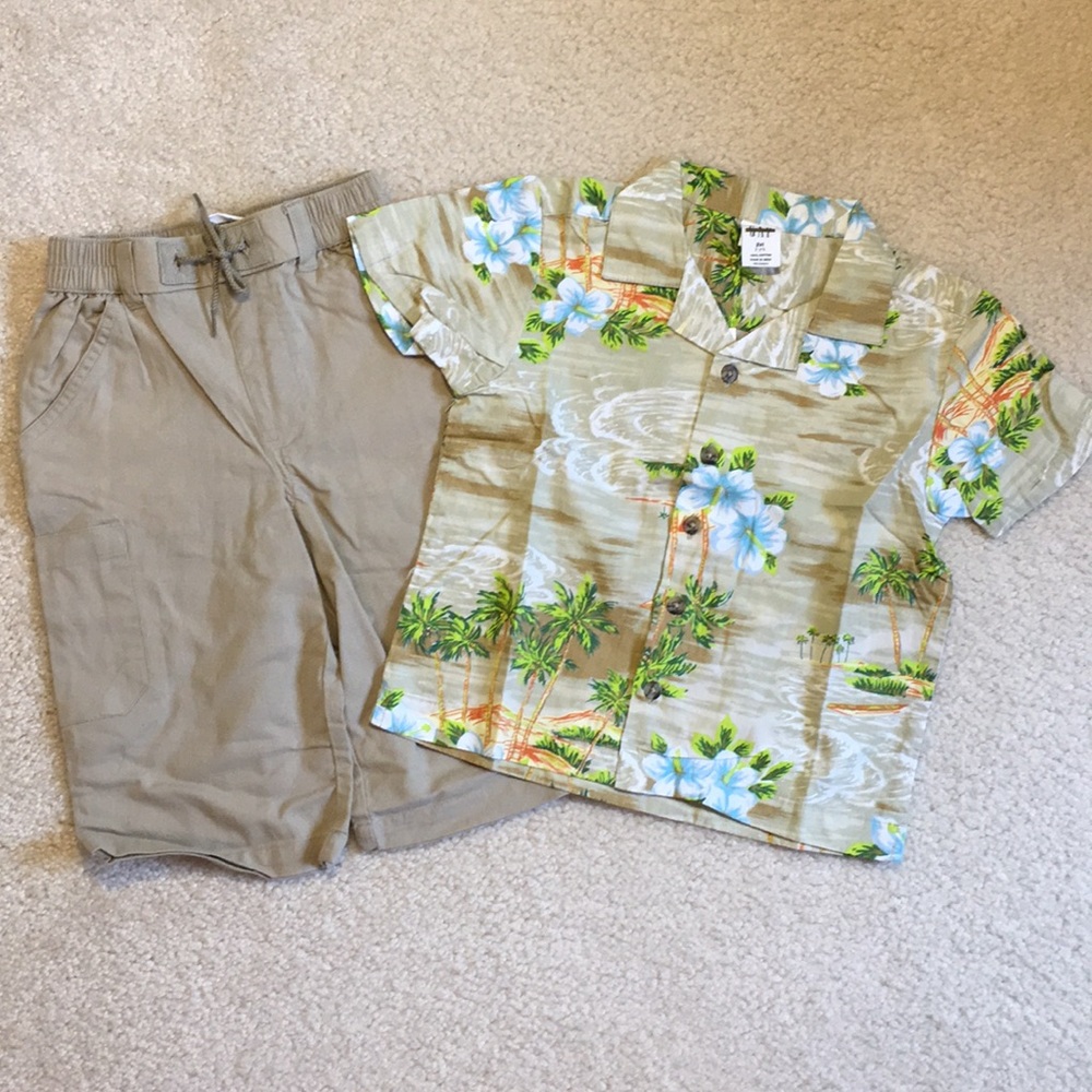 NWT Gap boys summer outfit size 2